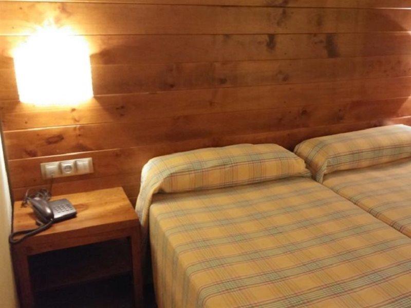Aj Hotel And Spa Канилло Экстерьер фото