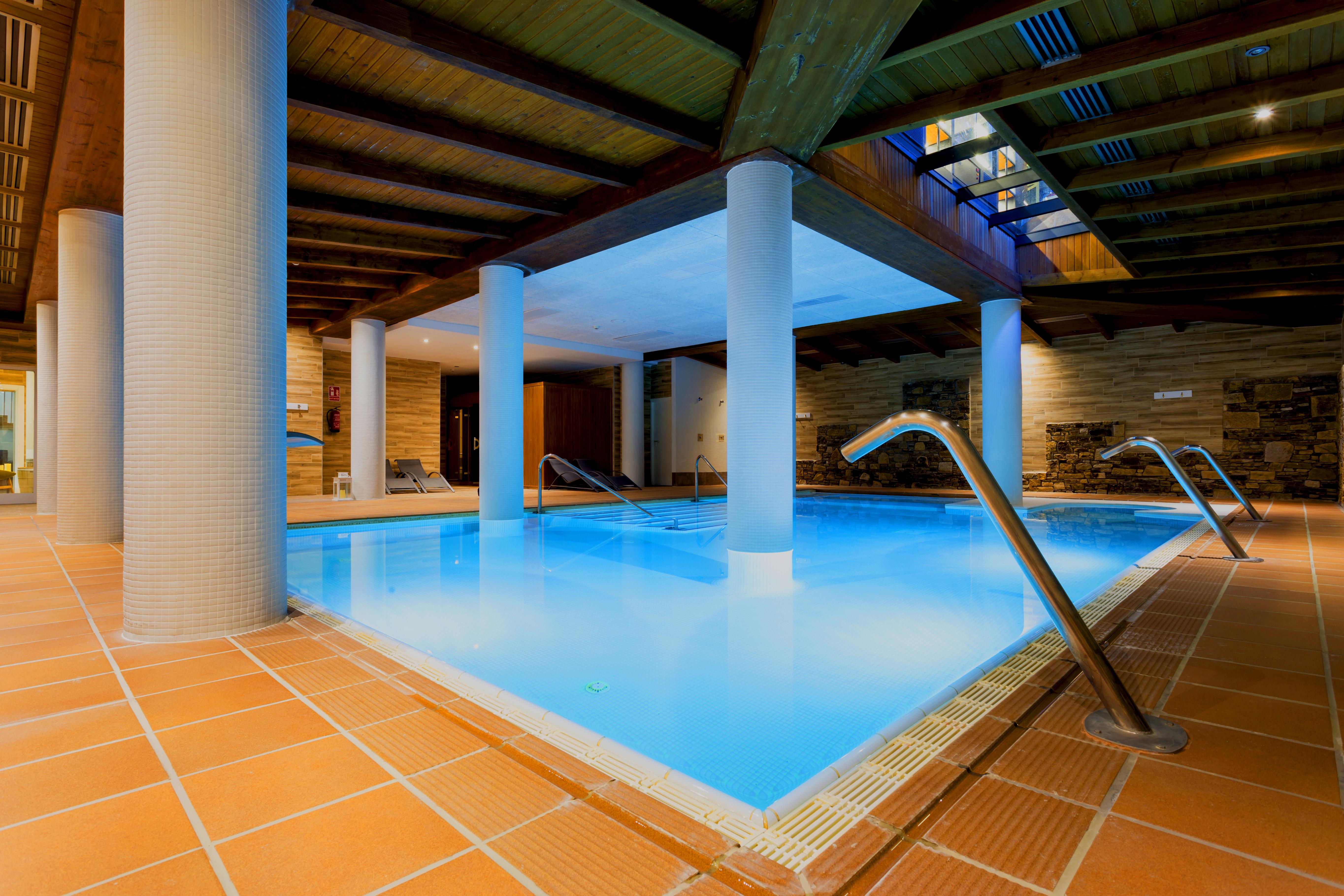 Aj Hotel And Spa Канилло Экстерьер фото